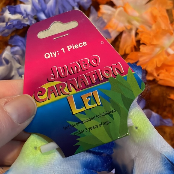 Bundle of Hawaiian 🌺 leis most brand new - Picture 4 of 5